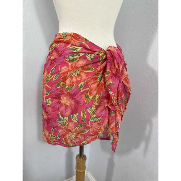 Beach‎ Riot Wrap Womens OS Melanie Sarong In Miami Peony Boho Festival - Picture 1 of 8